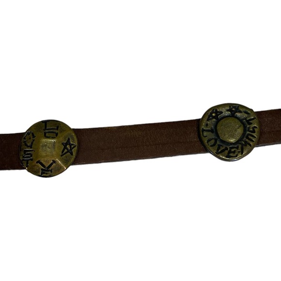 Vintage Guess Leather Embellished Belt Small Boho Narrow Love Medallion Festival - Picture 4 of 6